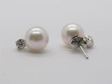 Pearl Earring