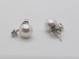 Pearl Earring