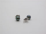 Pearl Earring