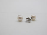 Pearl Earring