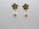 Pearl Earring