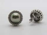 Pearl Earring